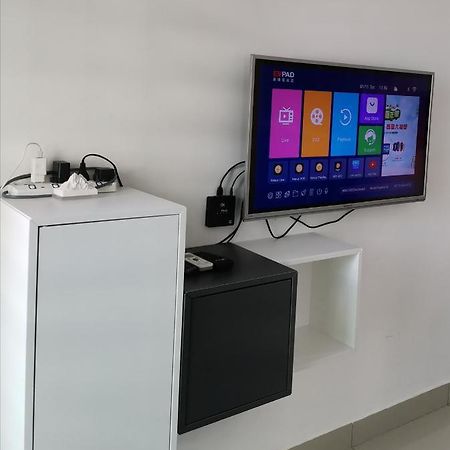 Studio Apartment Cyberjaya Near Bus Terminal 外观 照片