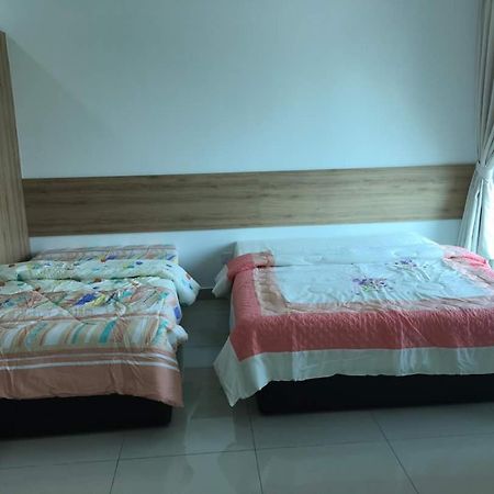 Studio Apartment Cyberjaya Near Bus Terminal 外观 照片