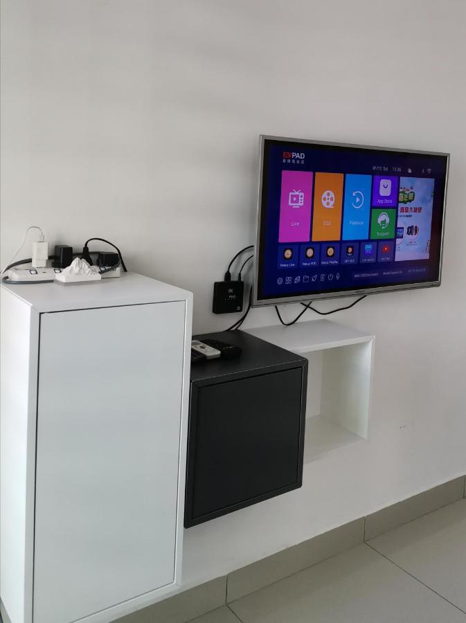Studio Apartment Cyberjaya Near Bus Terminal 外观 照片