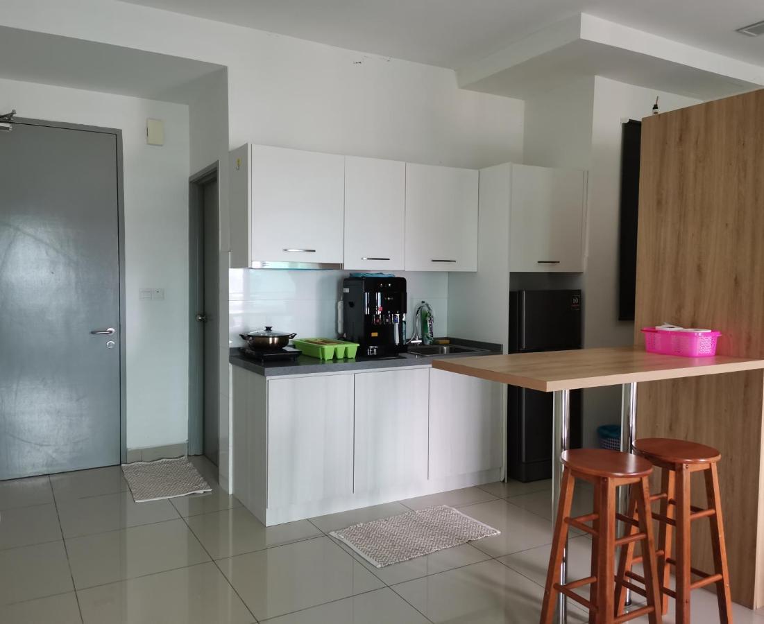 Studio Apartment Cyberjaya Near Bus Terminal 外观 照片