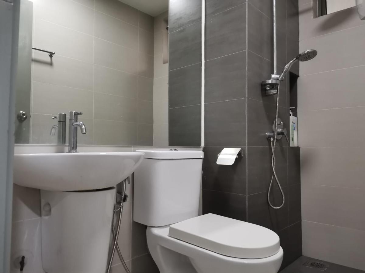 Studio Apartment Cyberjaya Near Bus Terminal 外观 照片